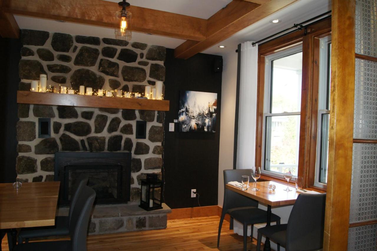 Restaurant et Gite Les Passionnés Val-David Exterior foto